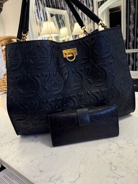 Salvatore Ferragamo Black Embossed Gancini Leather Tote with Matching Wallet